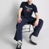 Camiseta con diseño gráfico del club náutico
