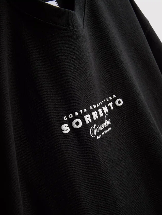 Camiseta con diseño gráfico «Sorrento»