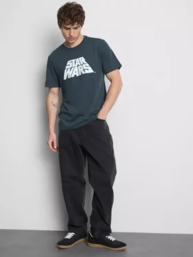 Camiseta con el logotipo de Star Wars
