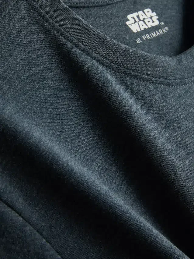 Camiseta con el logotipo de Star Wars