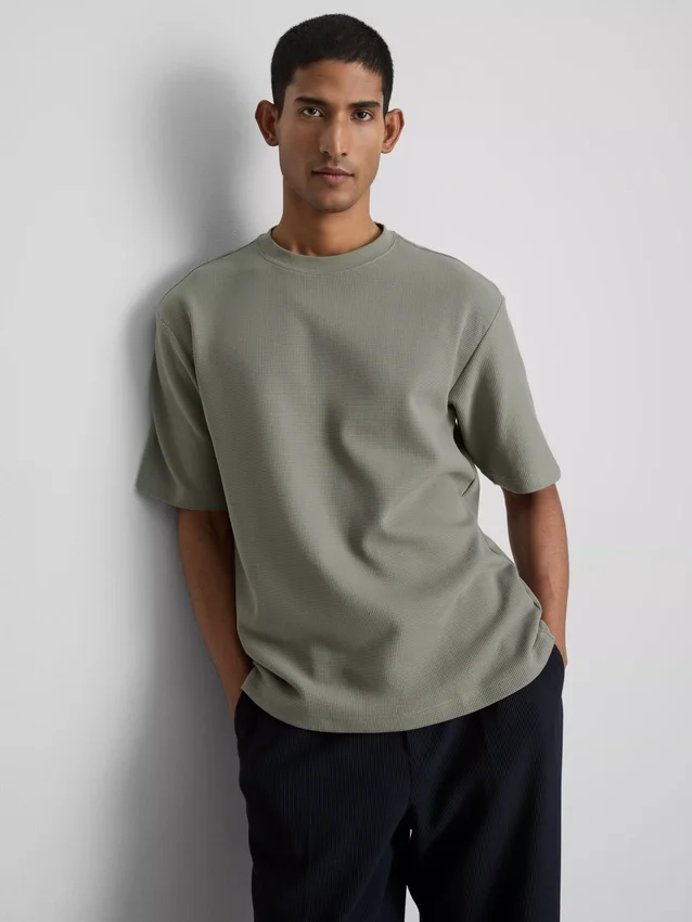 Camiseta cuadrada con textura