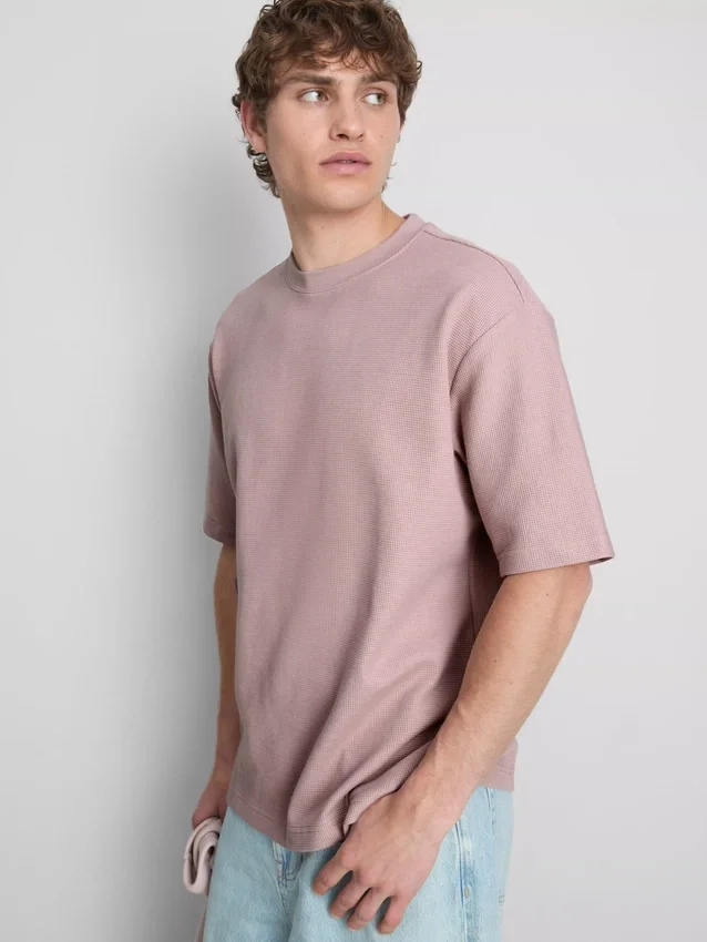 Camiseta cuadrada con textura
