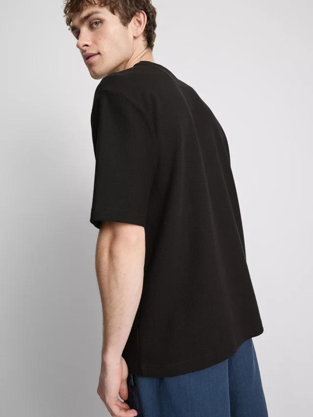 Camiseta cuadrada con textura