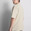Camiseta cuadrada con textura