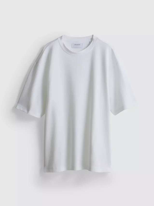 Camiseta cuadrada con textura