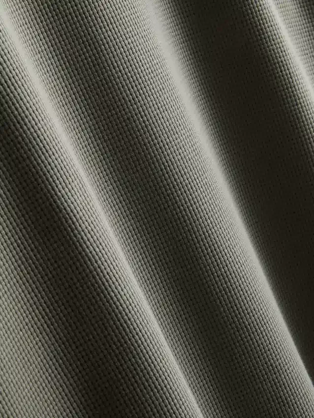 Camiseta cuadrada con textura