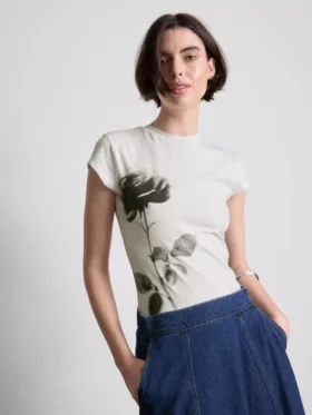Camiseta de algodón con estampado floral