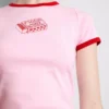 Camiseta de bebé de algodón estampada con cuello anillado