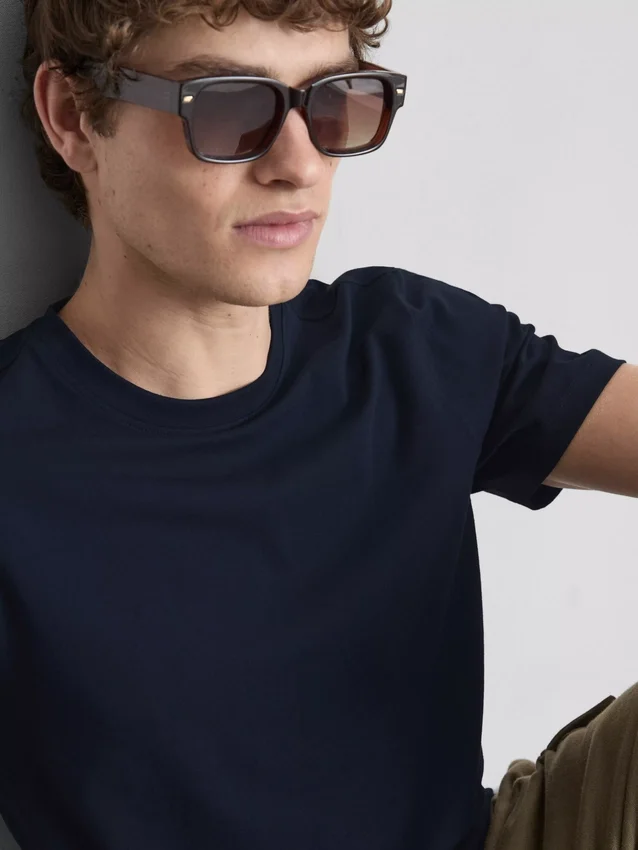 Camiseta de corte ajustado