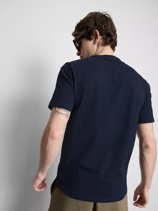 Camiseta de corte ajustado
