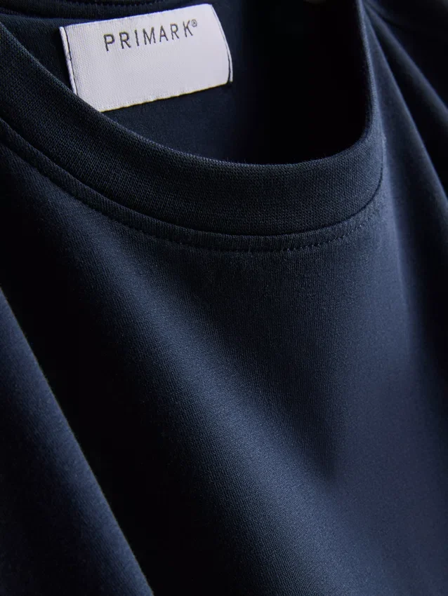 Camiseta de corte ajustado