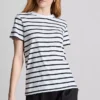 Camiseta de cuello redondo a rayas y manga corta
