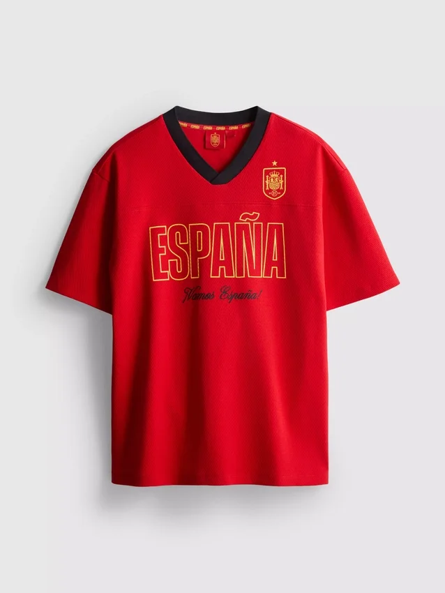 Camiseta de fútbol con diseño de España