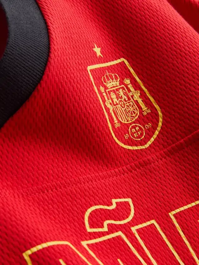Camiseta de fútbol con diseño de España