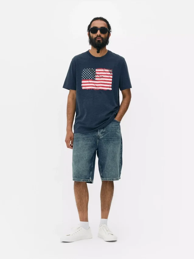 Camiseta de manga corta con la bandera estadounidense