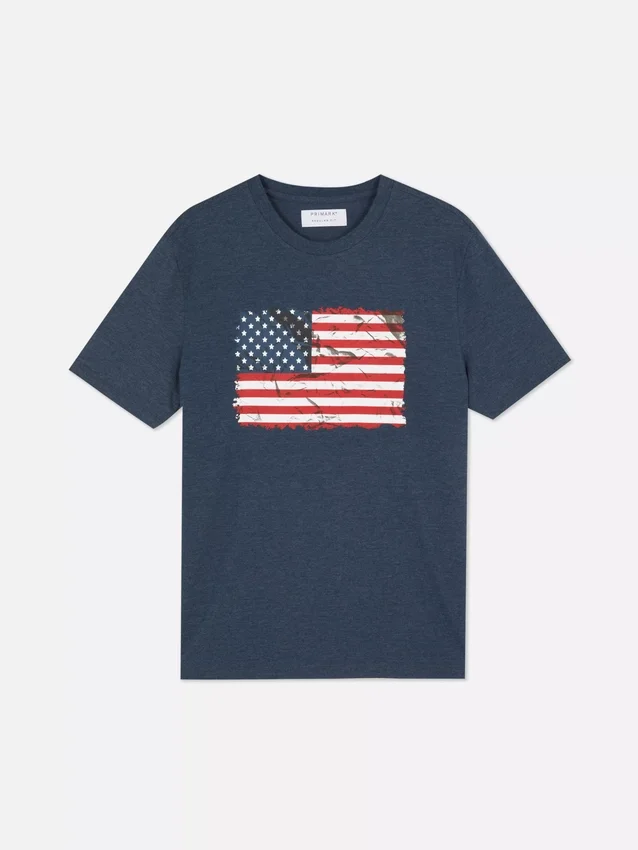 Camiseta de manga corta con la bandera estadounidense