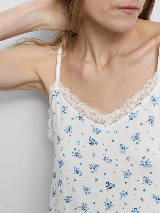 Camiseta de pijama con alto contenido de modal