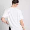 Camiseta deportiva con dobladillo curvo