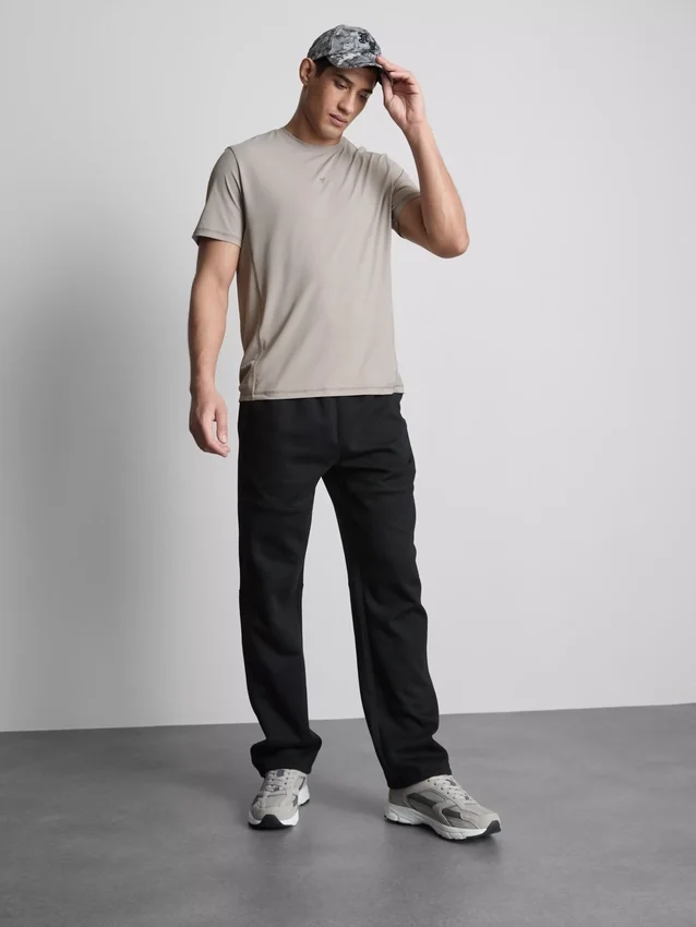 Camiseta deportiva de manga corta