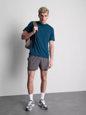 Camiseta deportiva de manga corta