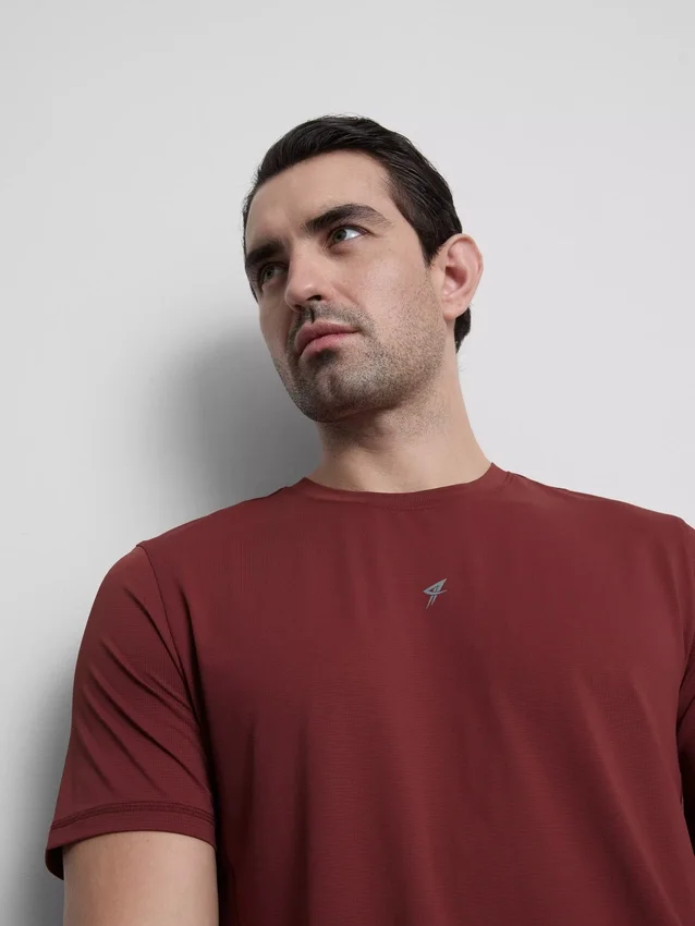 Camiseta deportiva de manga corta