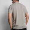 Camiseta deportiva de manga corta