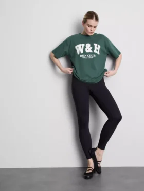 Camiseta deportiva holgada de algodón con diseño gráfico