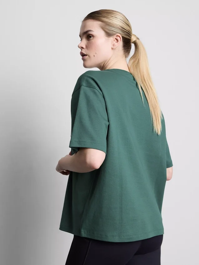 Camiseta deportiva holgada de algodón con diseño gráfico