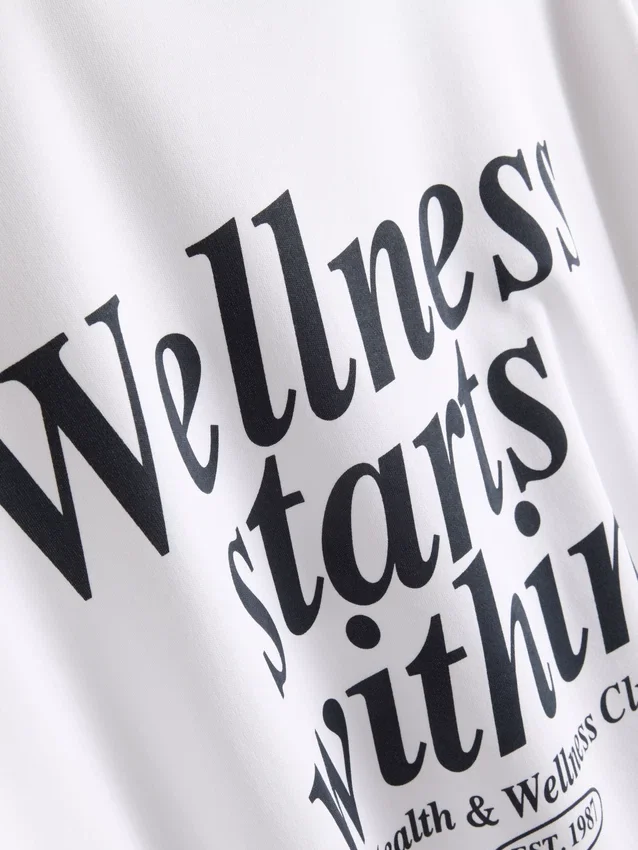 Camiseta deportiva holgada de algodón con diseño gráfico