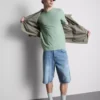 Camiseta elástica de corte ajustado