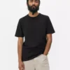 Camiseta elástica de corte ajustado