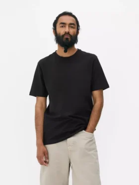 Camiseta elástica de corte ajustado