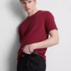 Camiseta elástica de corte ajustado