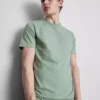 Camiseta elástica de corte ajustado