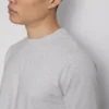 Camiseta elástica de corte ajustado