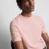 Camiseta elástica de corte ajustado