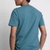 Camiseta elástica de corte ajustado