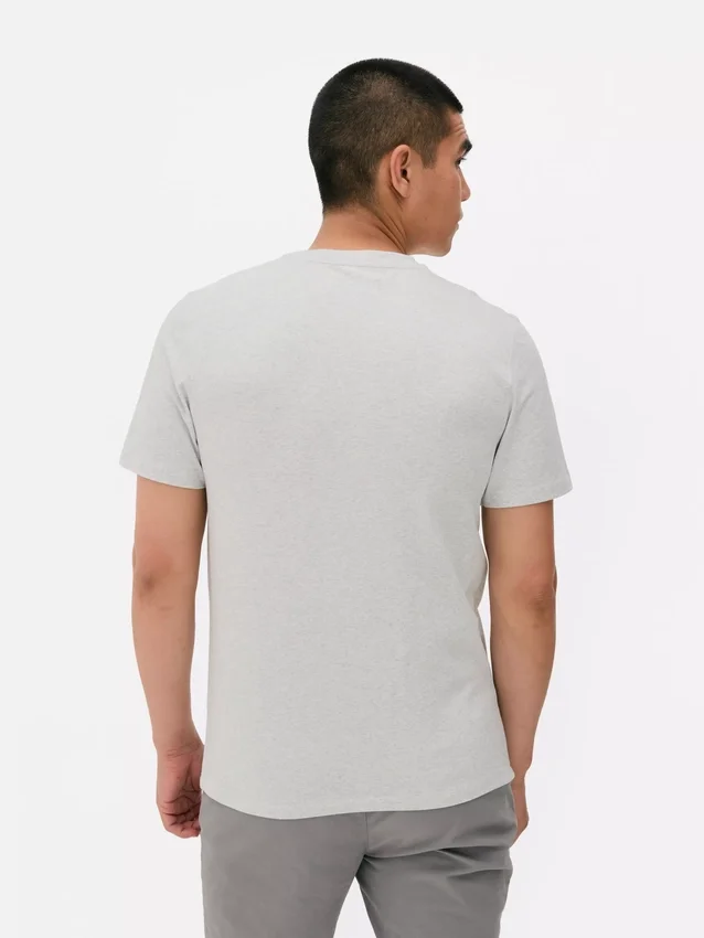 Camiseta elástica de corte ajustado