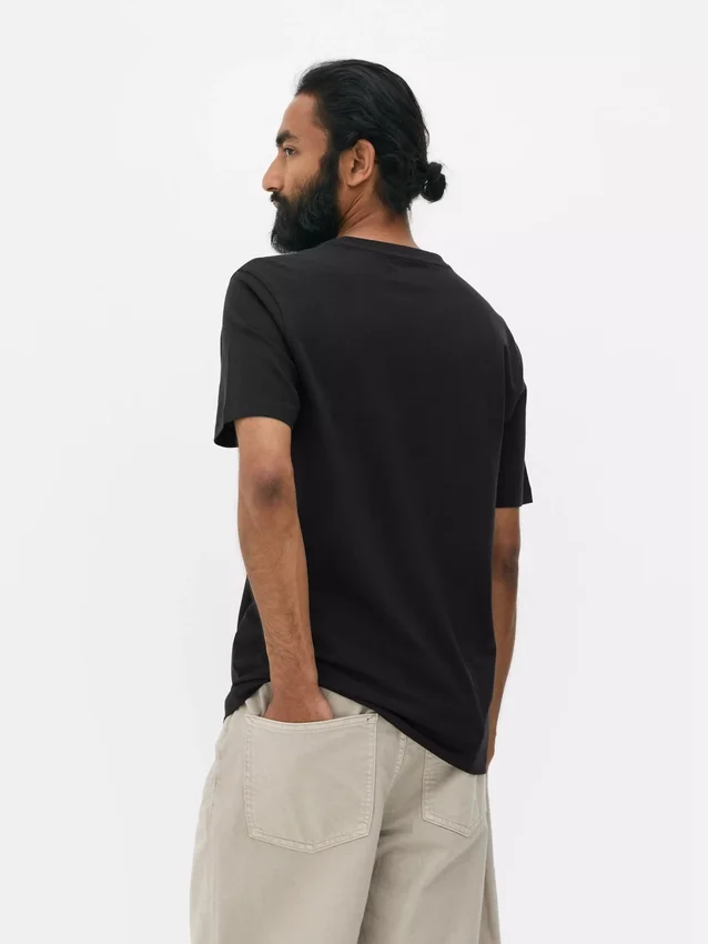 Camiseta elástica de corte ajustado