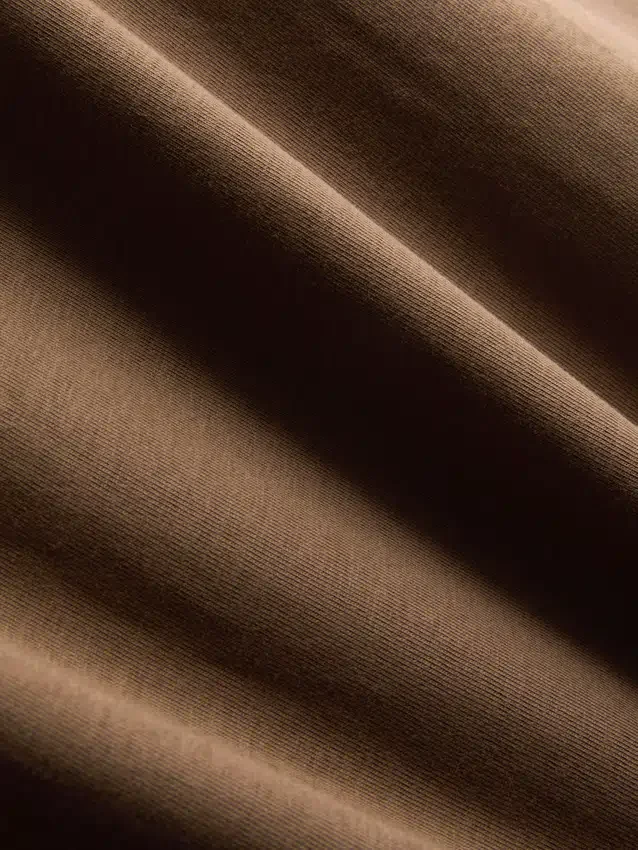 Camiseta elástica de corte ajustado