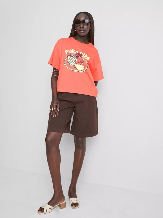 Camiseta gráfica de algodón de corte recto