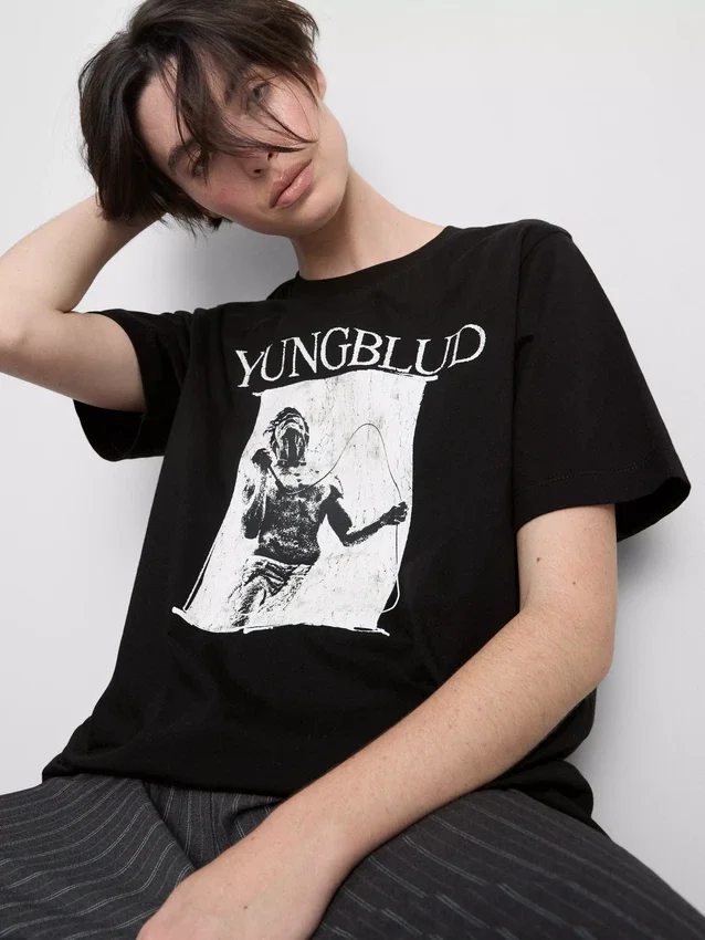 Camiseta gráfica de manga corta de Yungblud