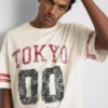 Camiseta gráfica desgastada de manga corta «Tokyo»