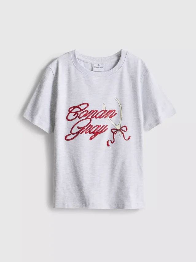 Camiseta gris Conan con alto contenido de algodón