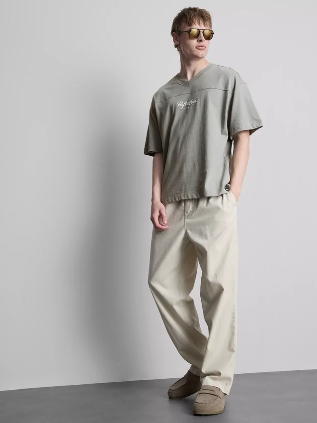Camiseta Ibiza con cuello en V