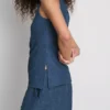 Camiseta sin mangas arrugada con fruncidos de Paula Echevarría