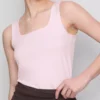 Camiseta sin mangas con cuello cuadrado