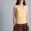Camiseta sin mangas con cuello redondo y espalda nadadora