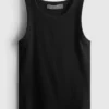 Camiseta sin mangas con espalda en forma de «U» y tejido acanalado, con alto contenido de algodón