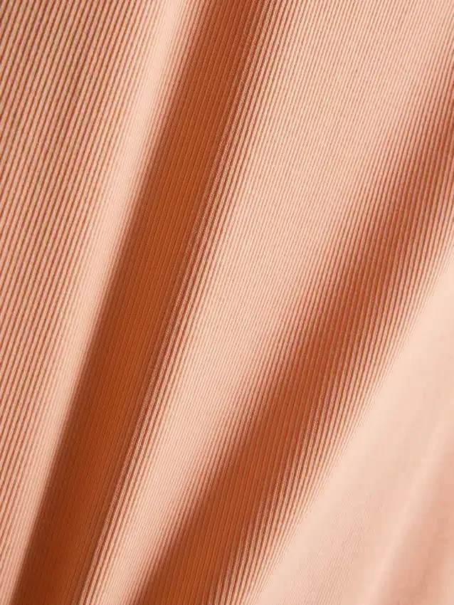 Camiseta sin mangas con espalda en forma de «U» y tejido acanalado con alto contenido de algodón